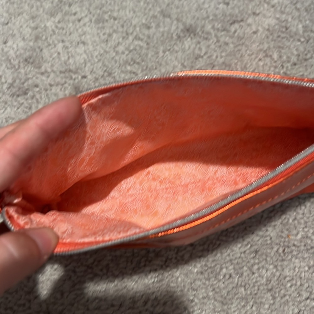 Assorted Cosmetic Bags/Pouches - Picture 13 of 13
